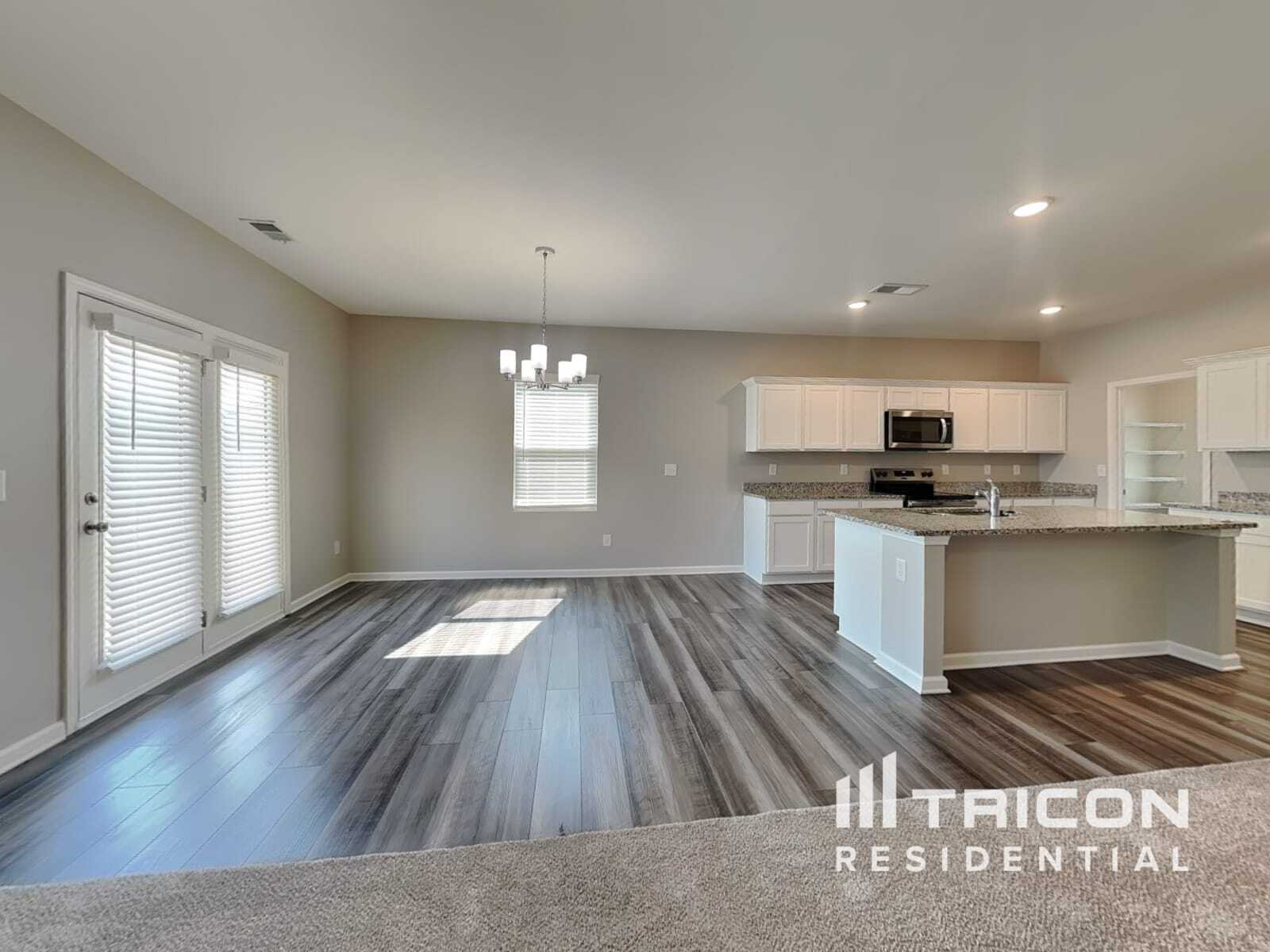 Building Photo - 158 Ingle Dr