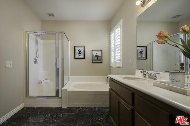 Building Photo - 120 The Village