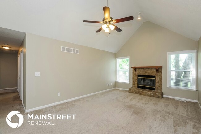 Building Photo - 4712 Halsey St