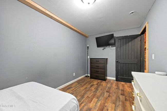 Building Photo - 217 Meade Rd