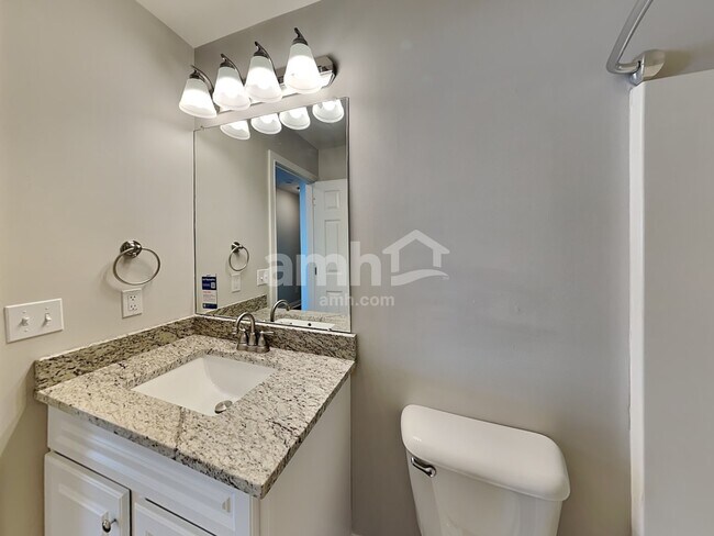 Building Photo - 6377 Beecher Ct