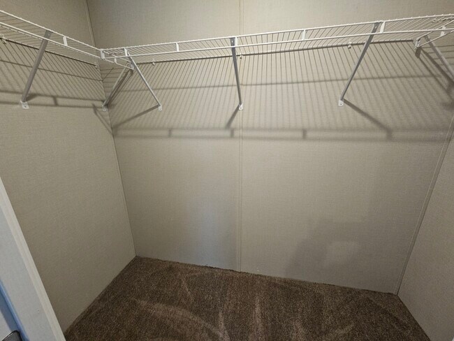 Building Photo - 5684 Windjammer Ct