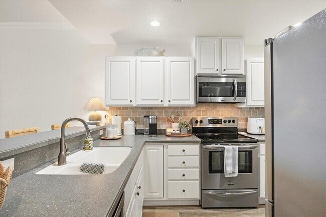 Building Photo - 13513 Gasparilla Rd