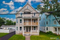 Building Photo - 396 Chestnut St