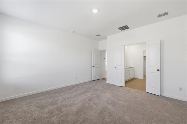 Building Photo - 4912 Ascot Way