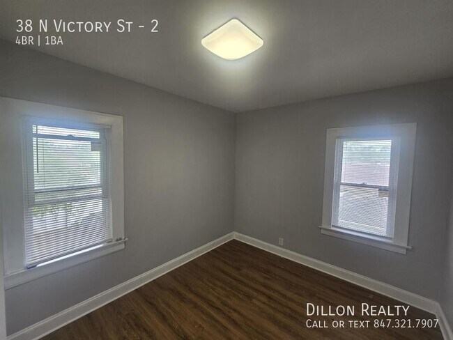 Building Photo - 38 N Victory St