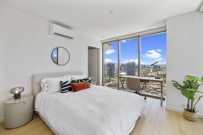 Building Photo - 1388 Kapiolani Blvd