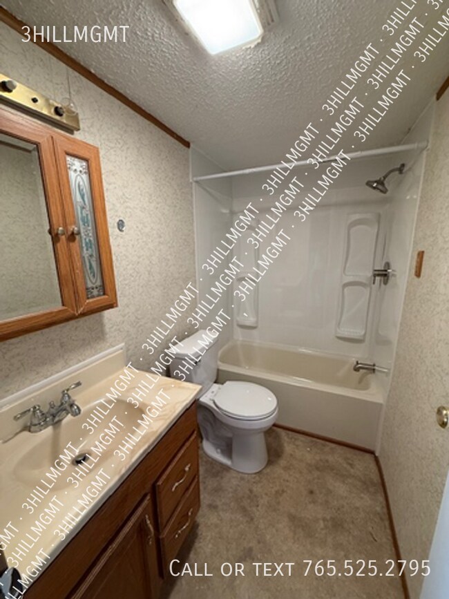 Building Photo - 272 Vly Brk Cir