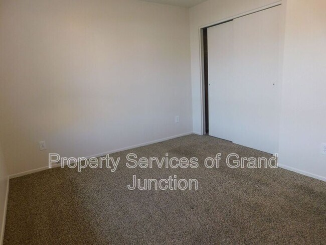 Building Photo - 232 Crawford Ln