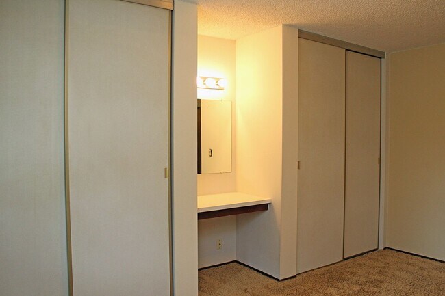Building Photo - 6755-6755 SW Terri Ct