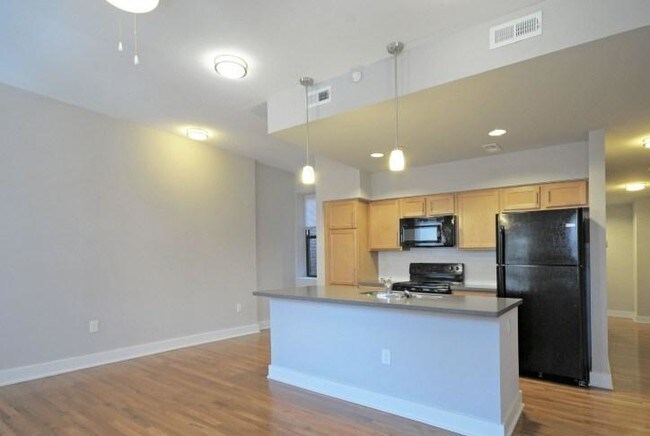 Building Photo - Mercer Commons