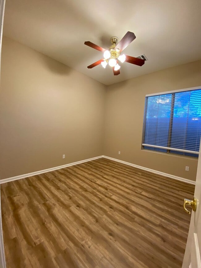 Building Photo - COMING SOON IN HIGLEY GROVES!!!!