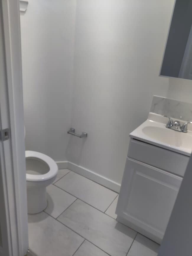 Building Photo - 6110 Master St