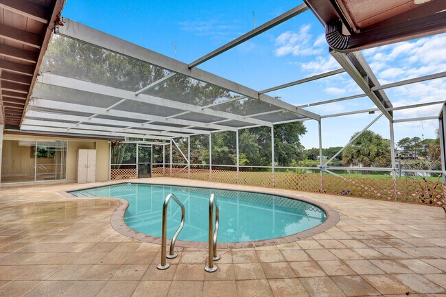 Building Photo - 4529 Square Lake Dr