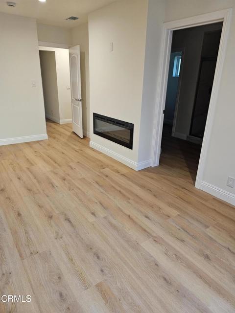 Building Photo - 9682 Hillhaven Ave