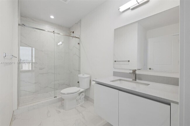 Building Photo - 101 Diplomat Pkwy