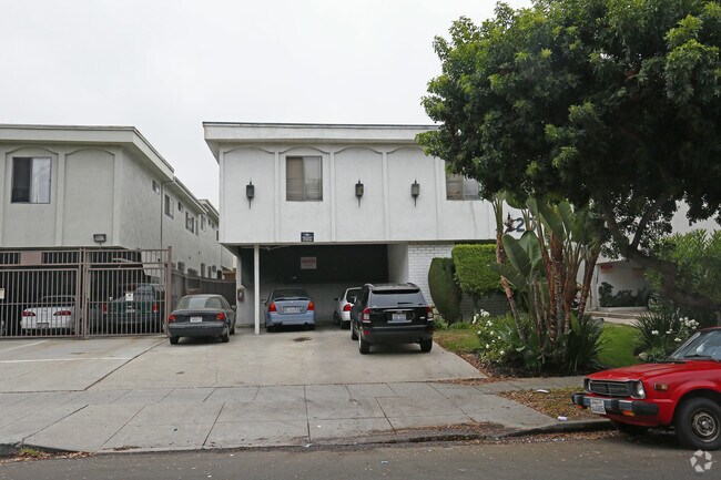 Building Photo - k3320