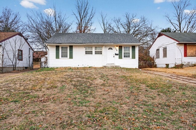 Building Photo - 129 Cameron Rd