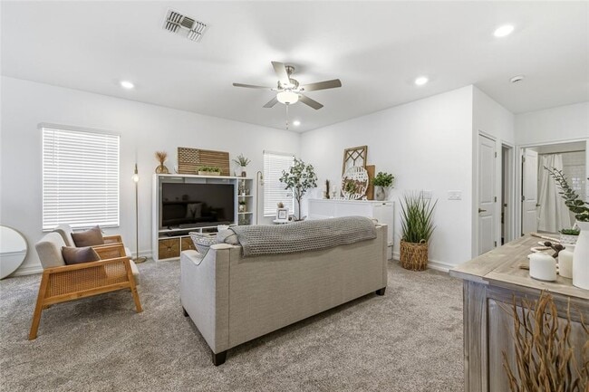 Building Photo - 7410 S Faul St