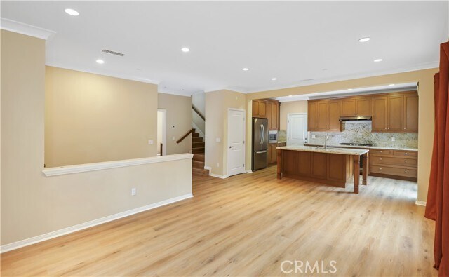 Building Photo - 220 Kempton