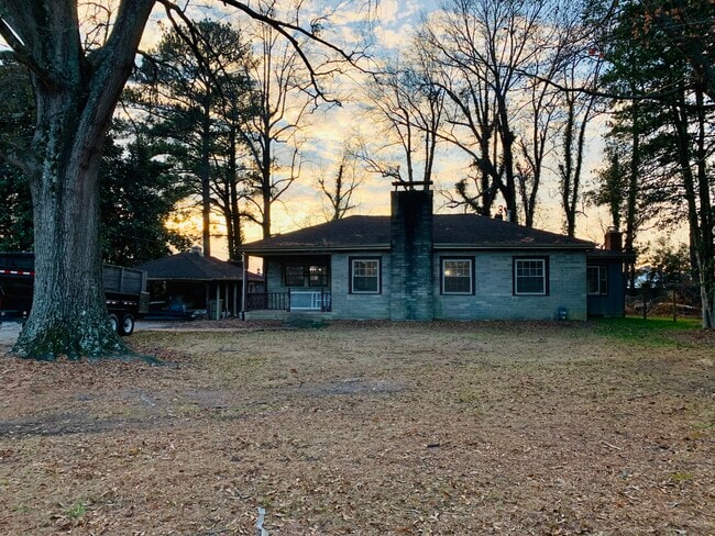 Outside - 309 Loop Rd