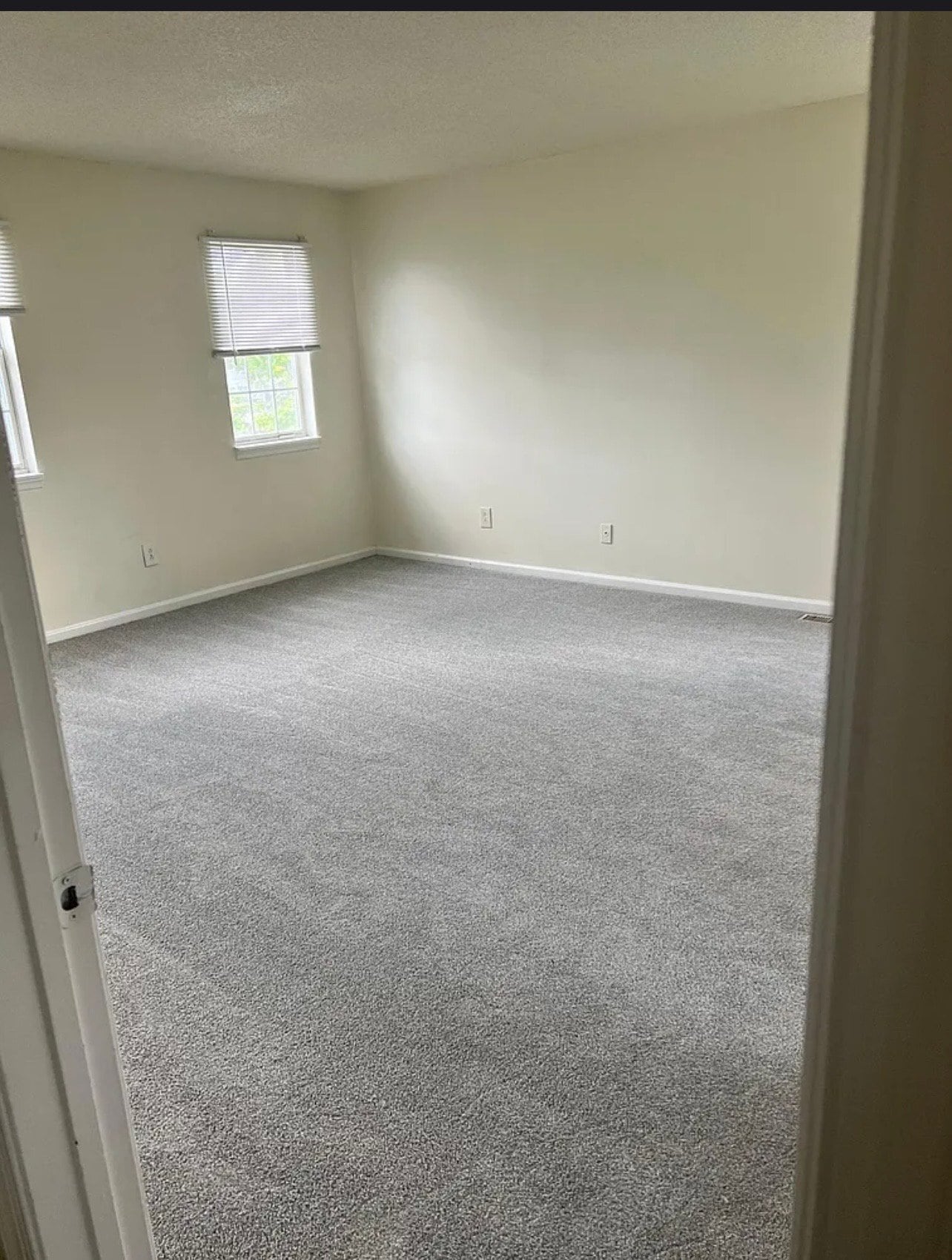 Building Photo - 4087 Peridot Dr