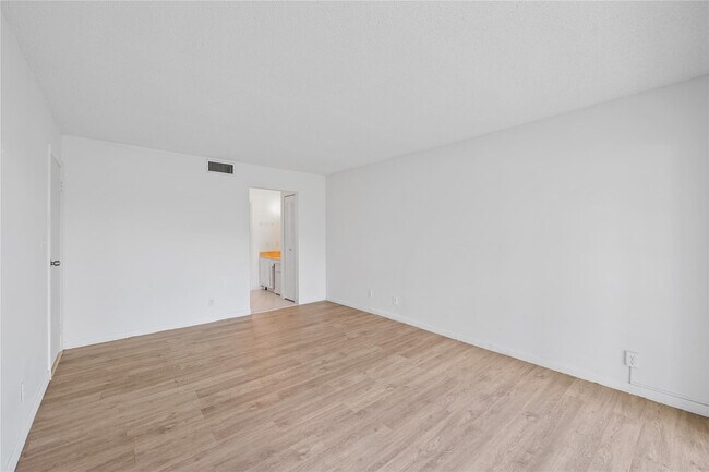 Building Photo - 8105 NW 61st St