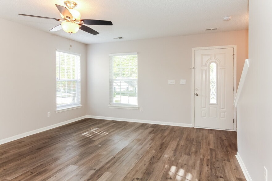 Building Photo - 5922 Laurenfield Dr