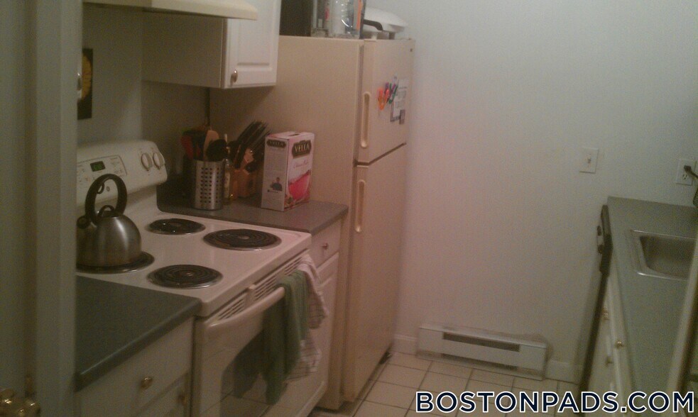 Building Photo - 774 Columbus Ave