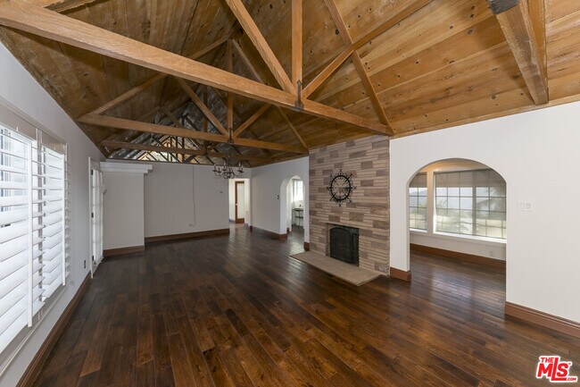 Building Photo - 2829 Markridge Rd