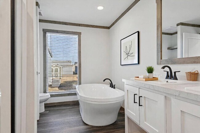 Building Photo - 1609 Swallowtail Dr