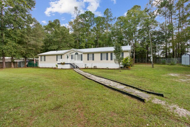 Building Photo - 9414 Joloru Dr