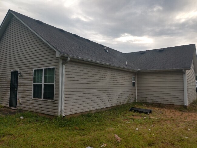 Building Photo - 6019 Bashon Ct