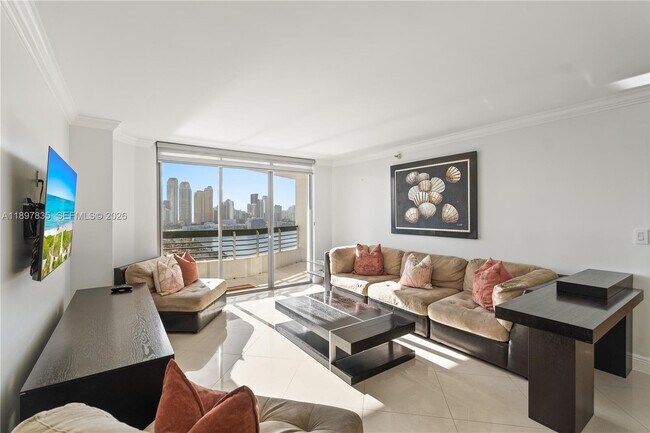 Building Photo - 19101 NE 36th Pl