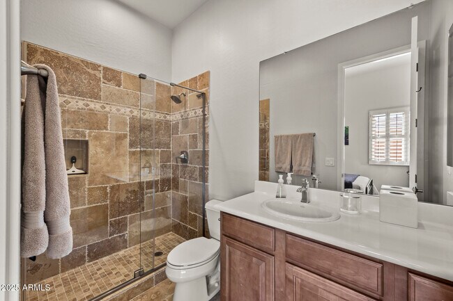 Building Photo - 13033 N 145th Way