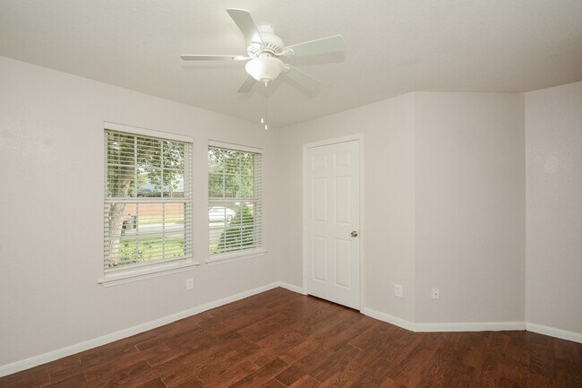 Building Photo - 21811 Black Mountain Way