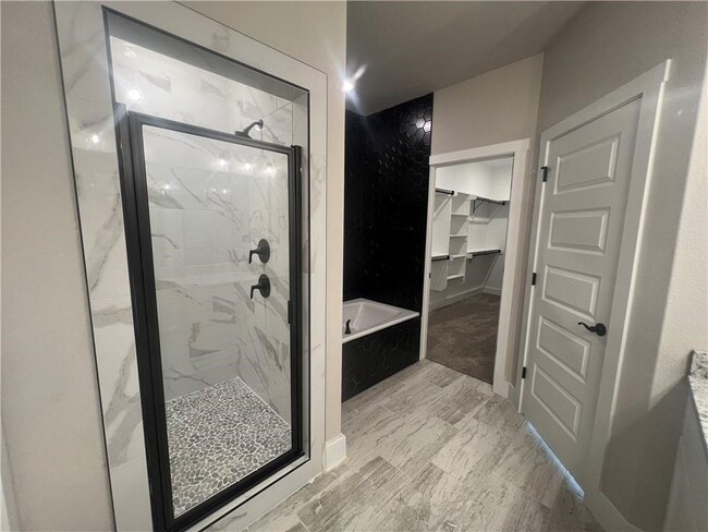 Building Photo - 7301 SW Basswood Ave