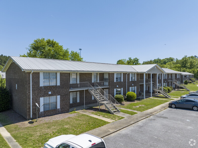 Primary Photo - Town Creek Apartments