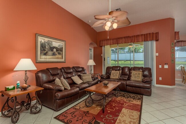 Building Photo - 2217 Wyndham Palms Way