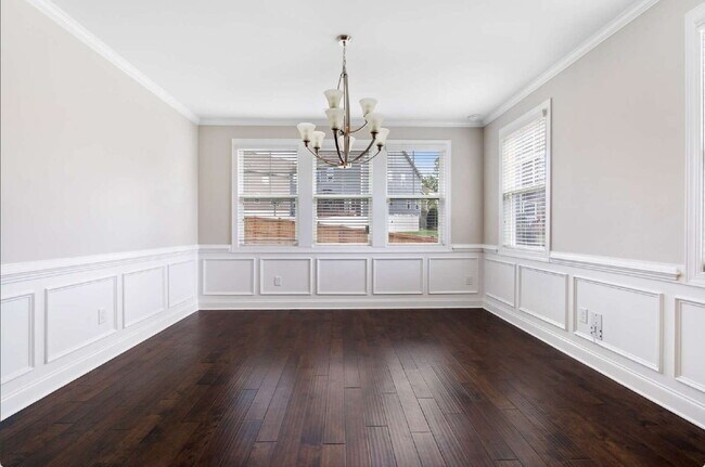 Building Photo - Luxurious 4-Bedroom Retreat with Third Floor Bonus Room & Fenced-in Backyard