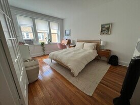 Building Photo - 36 Winchester St