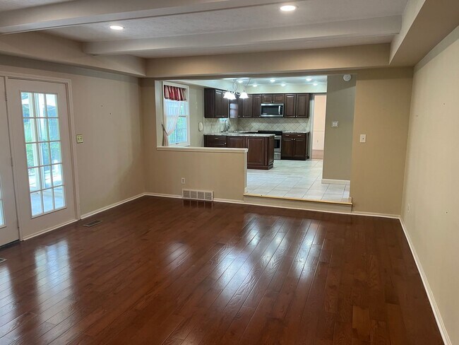 Building Photo - 2259 Augusta Ct