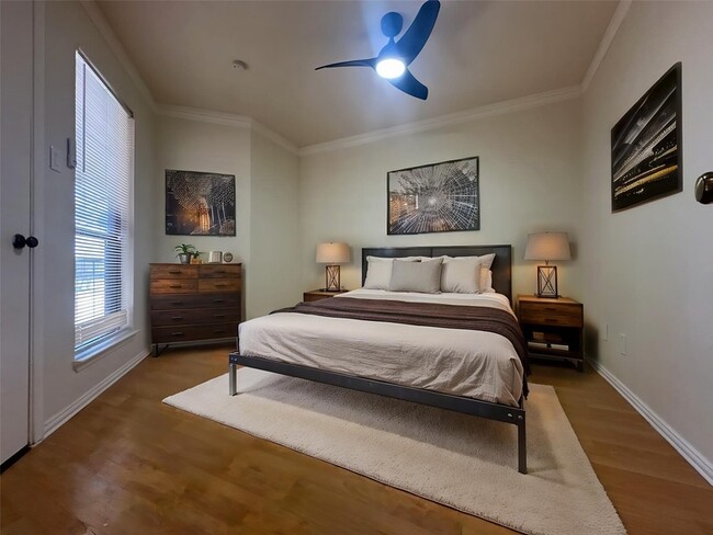 Building Photo - 1600 Pecan Chase Cir