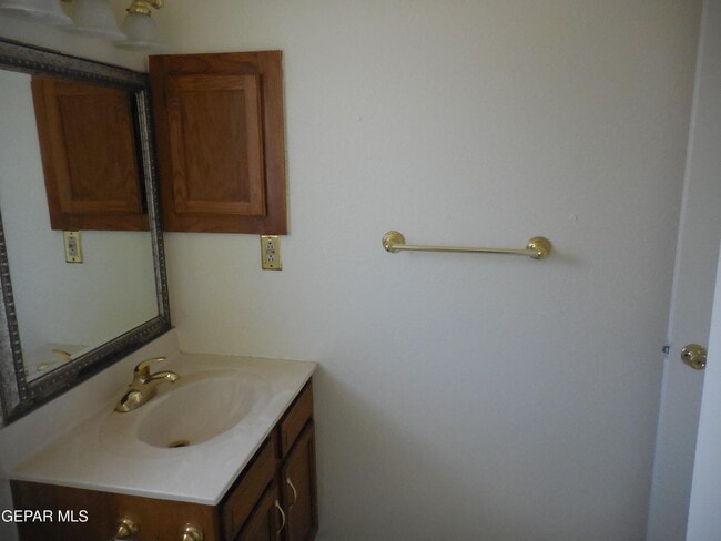 Building Photo - 11392 Lake Erie Dr