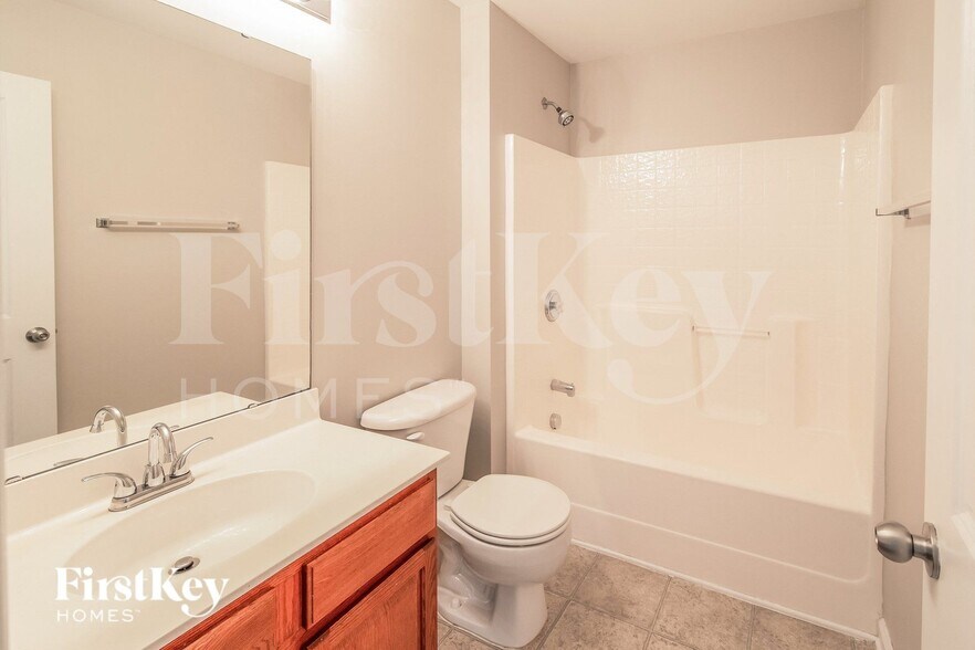 Building Photo - 3384 Fletton Way
