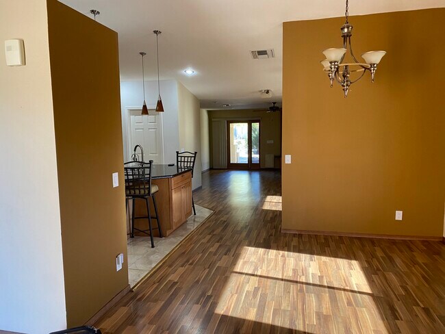 Building Photo - 7940 E Constant Pl