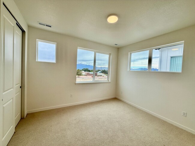Building Photo - Brand New Construction – 2 Bed / 2.5 Bath ...