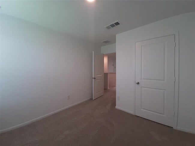 Building Photo - 23926 Escardilla Dr