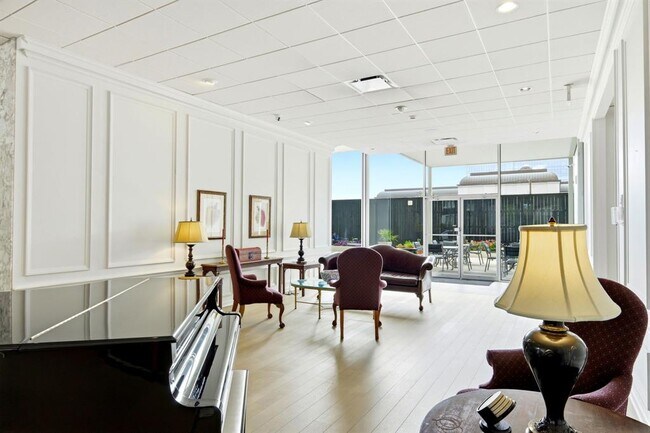 Building Photo - 1801 Lavaca St