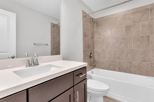 Building Photo - Stunning Executive Townhome in Gated Brook...